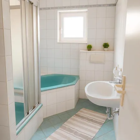 Sunnyhome Monteurwohnungen Und In Weiden 펜션